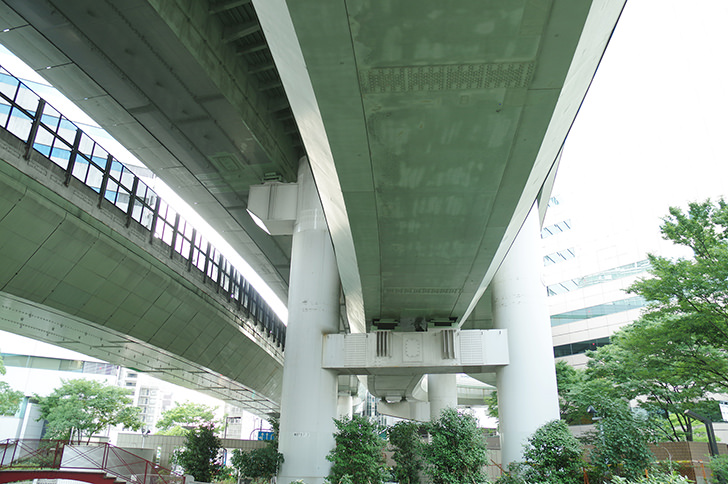 高速道路（大阪）のフリー写真素材