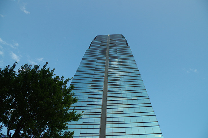 高層ビル（神戸）のフリー写真素材