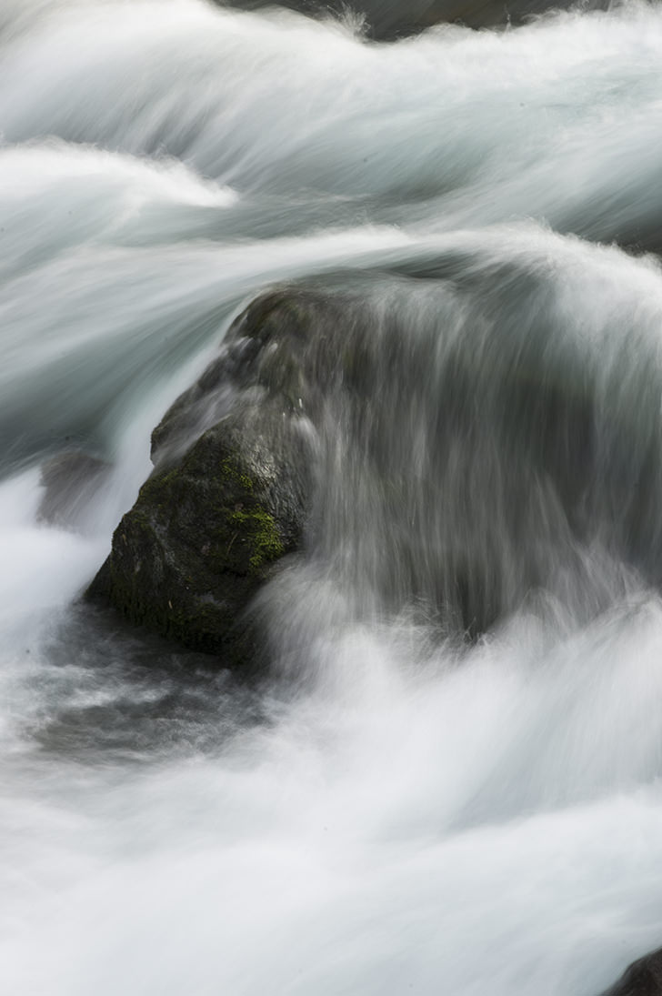 川の流れの商用利用可フリー写真素材4670 フォトック
