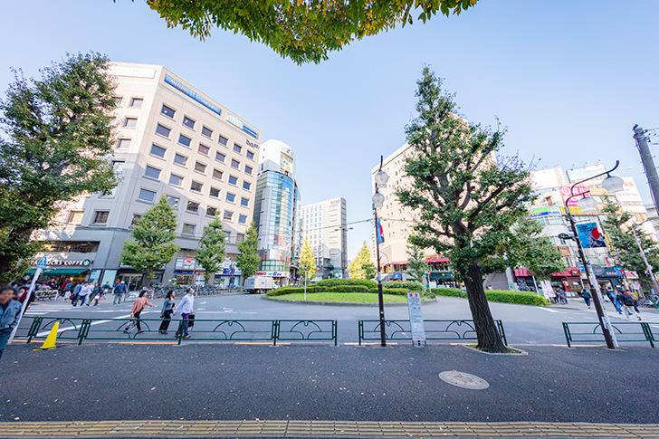 JR大塚駅前のフリー写真素材