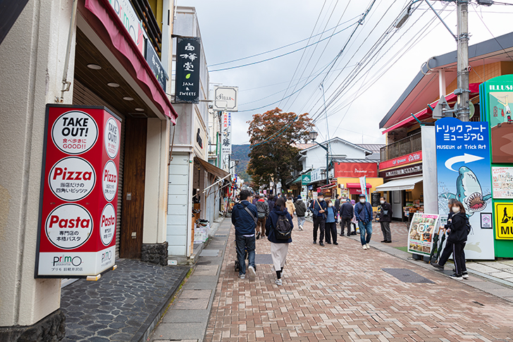 旧軽井沢銀座通りのフリー写真素材
