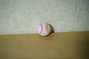 野球ボール(おもちゃ)のフリー写真素材