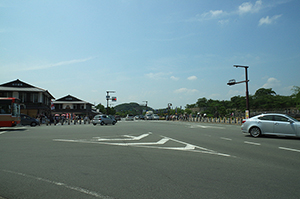 姫路城前のフリー写真素材