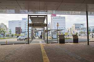 JR高知駅からの風景のフリー写真素材