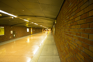 JR札幌駅北口地下通路のフリー写真素材