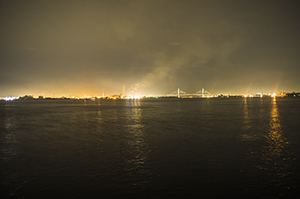 名古屋港からの夜景のフリー写真素材