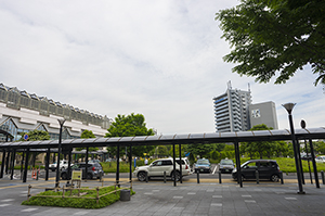 JR岐阜駅南口前のフリー写真素材