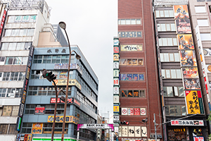 新宿歌舞伎町付近のフリー写真素材
