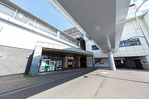 東松戸駅西口前のフリー写真素材