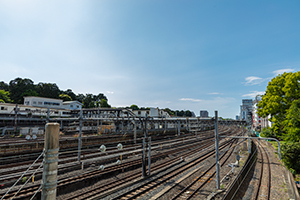 鶯谷駅付近 凌雲橋からの景色のフリー写真素材
